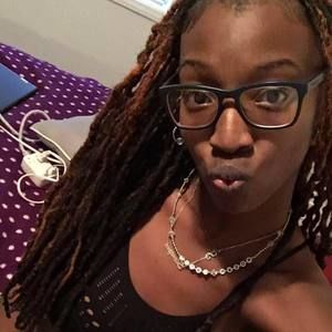 Meet your Posher, Rochelle